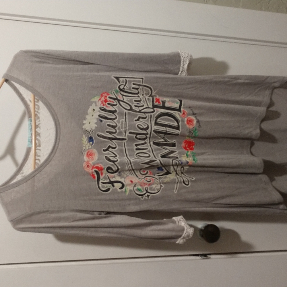 Women's shirt